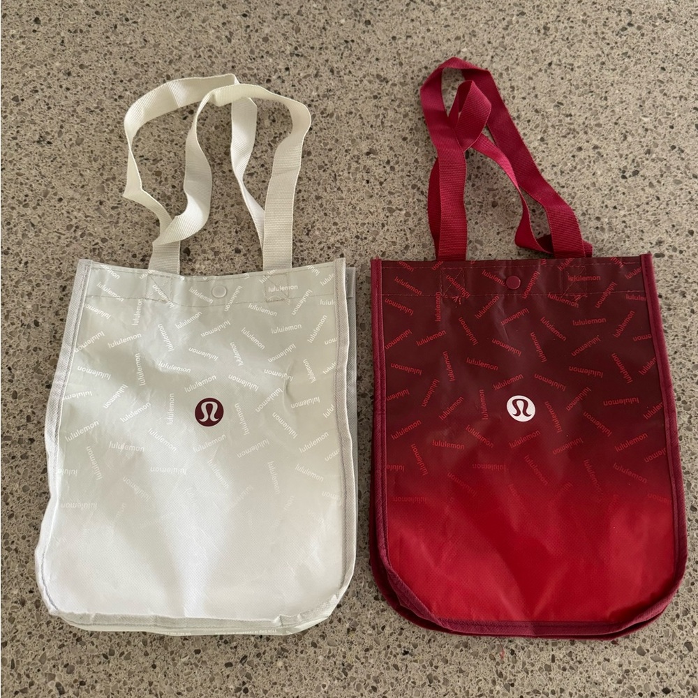 lululemon bags. Very good condition